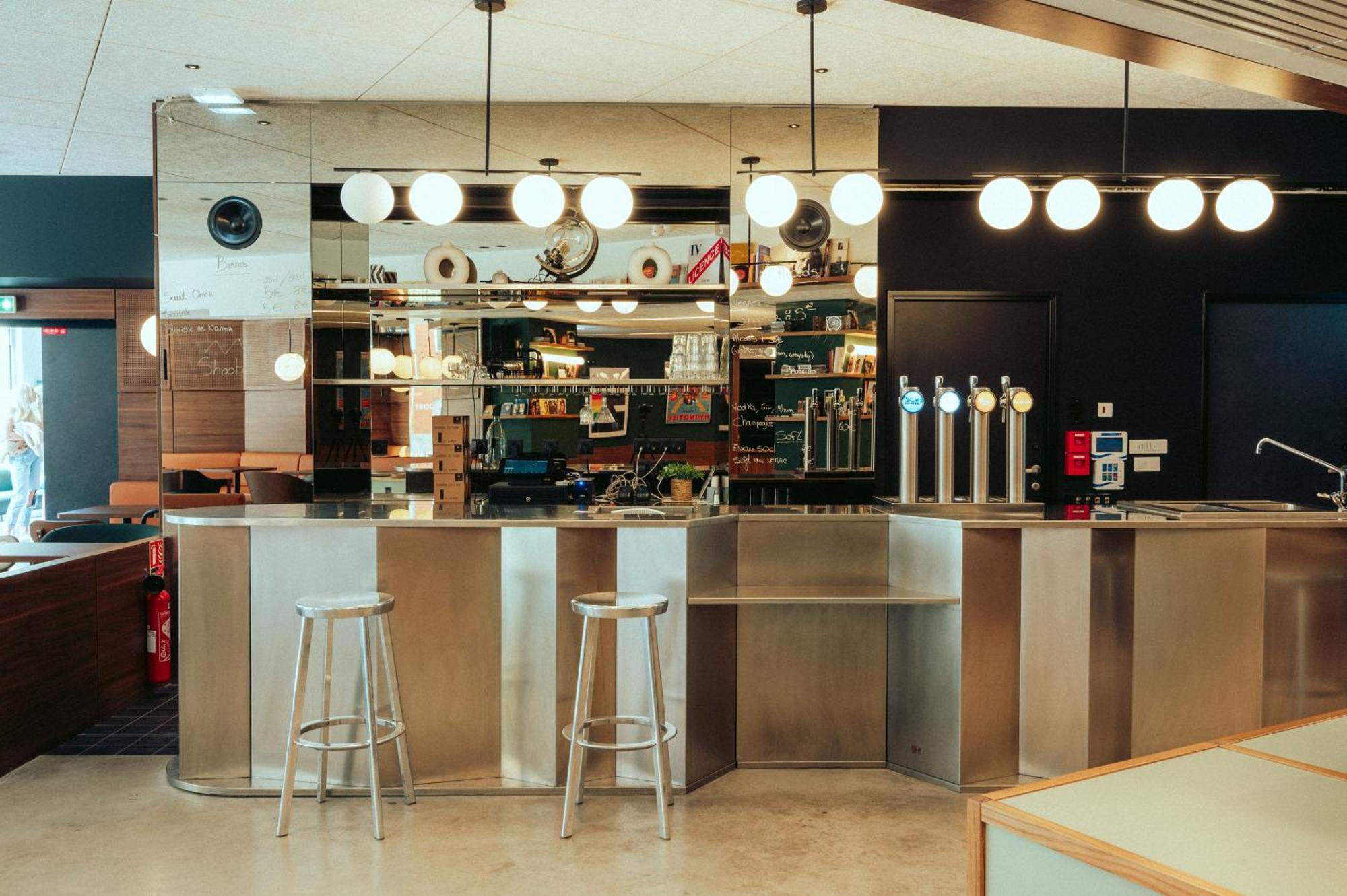 Jost Hostel Bordeaux Gare St Jean Экстерьер фото