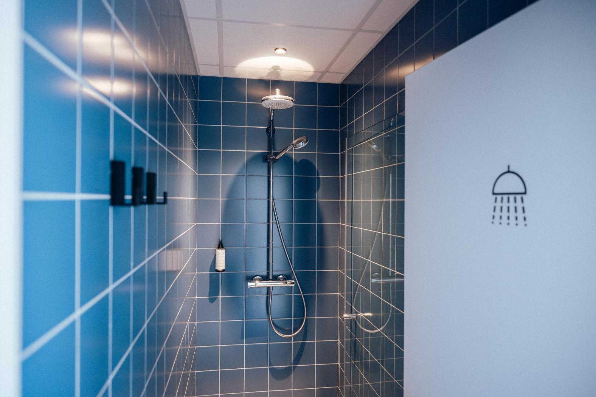 Jost Hostel Bordeaux Gare St Jean Экстерьер фото