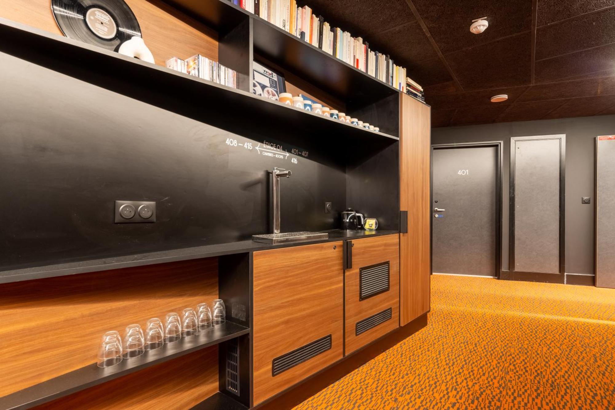 Jost Hostel Bordeaux Gare St Jean Экстерьер фото